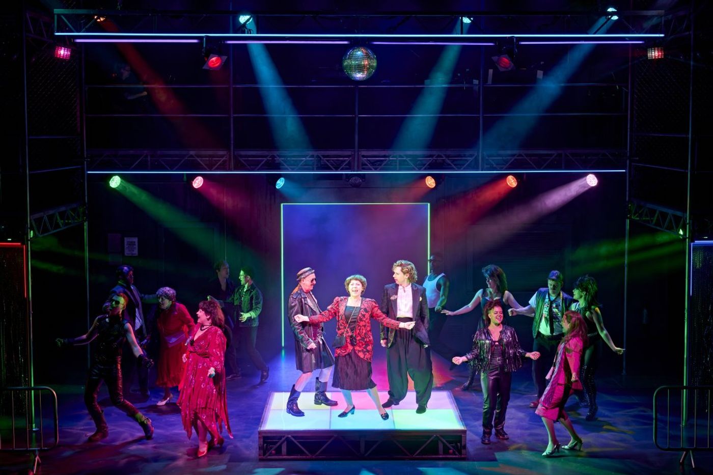 Review: PRIDE, National Theatre Image