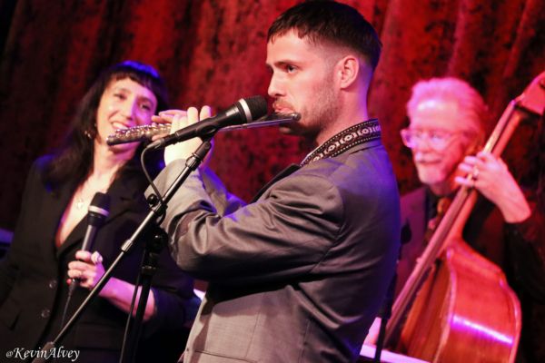 Photos: Gabrielle Stravelli And Billy Stritch in BOSSA & BEYOND At Birdland — photo 44 of 55
