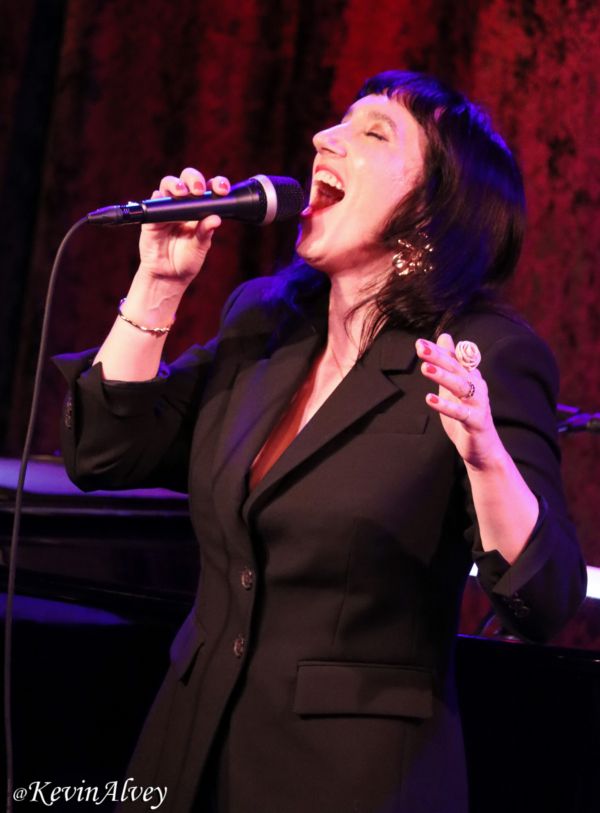 Photos: Gabrielle Stravelli And Billy Stritch in BOSSA & BEYOND At Birdland — photo 46 of 55