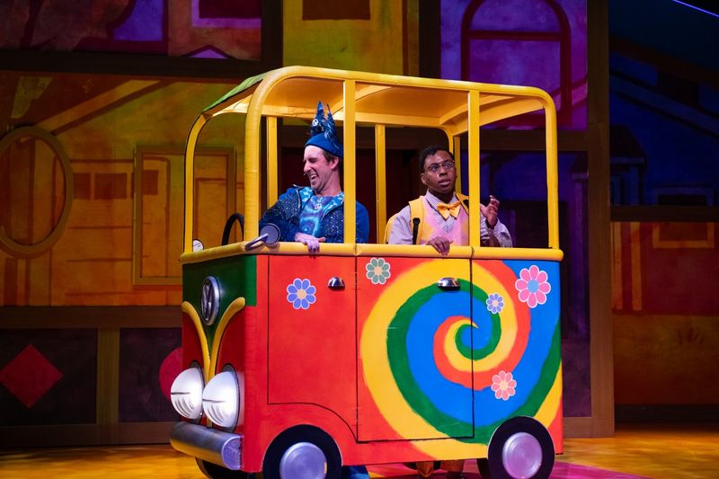 Review: PETE THE CAT at Imagination Stage Image