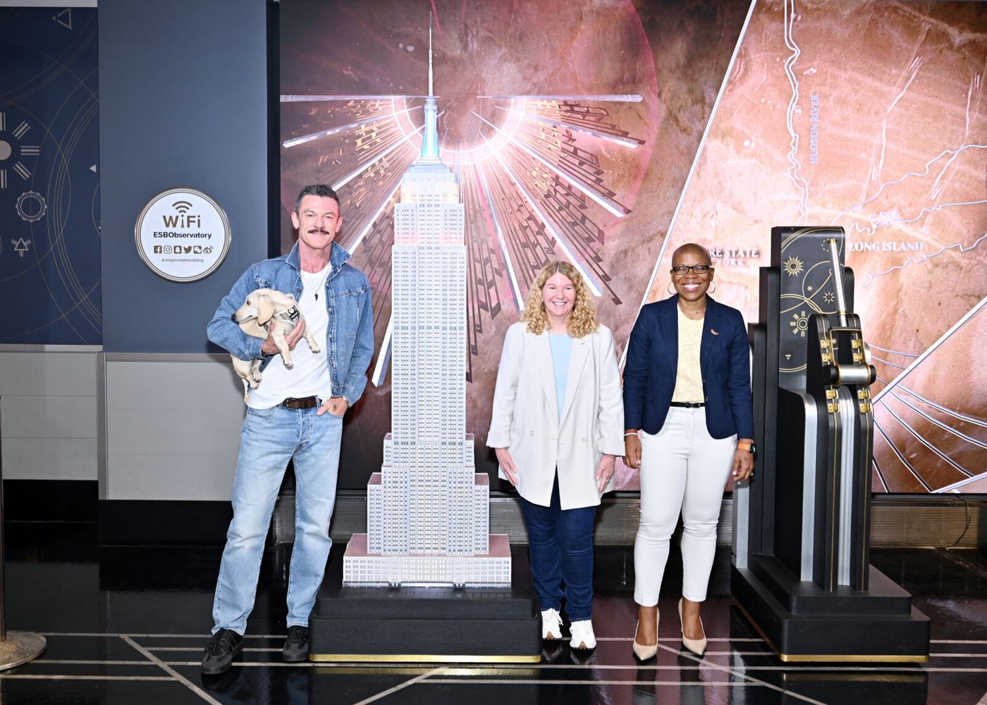 Photos: THE ROCKY HORROR SHOW Star Luke Evans Lights a Rainbow Empire State Building for NYC Pride Image
