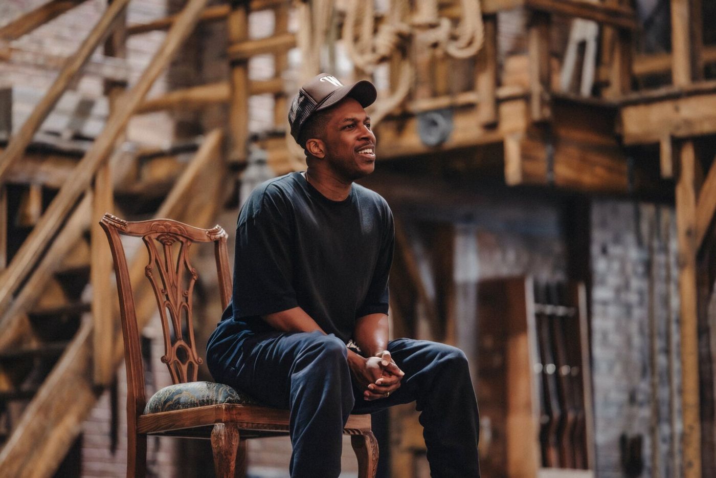 Photos: Leslie Odom, Jr. in Rehearsal Ahead of West End Debut in HAMILTON Image