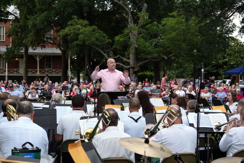 Review: THE 29TH ANNUAL STARS AND STRIPES CELEBRATION at MacArthur Park Image