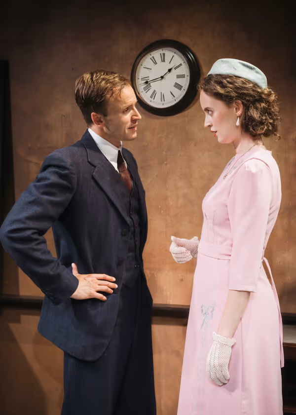 Fiach Kunz (James Whelan) and Molly Hanly (Nora Keane) - credit Alex Brenner Photo