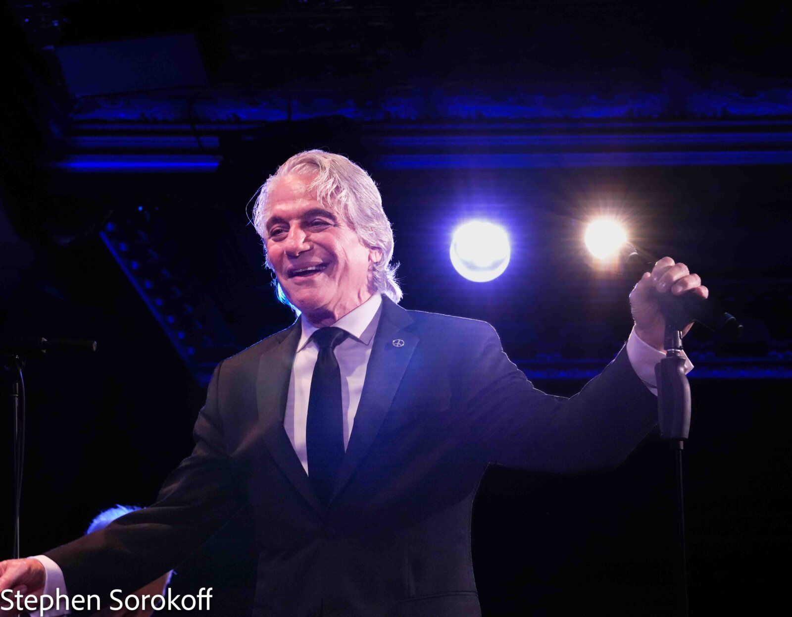Photos: Tony Danza Brings SINATRA & STORIES to 54 Below — photo 1 of 15