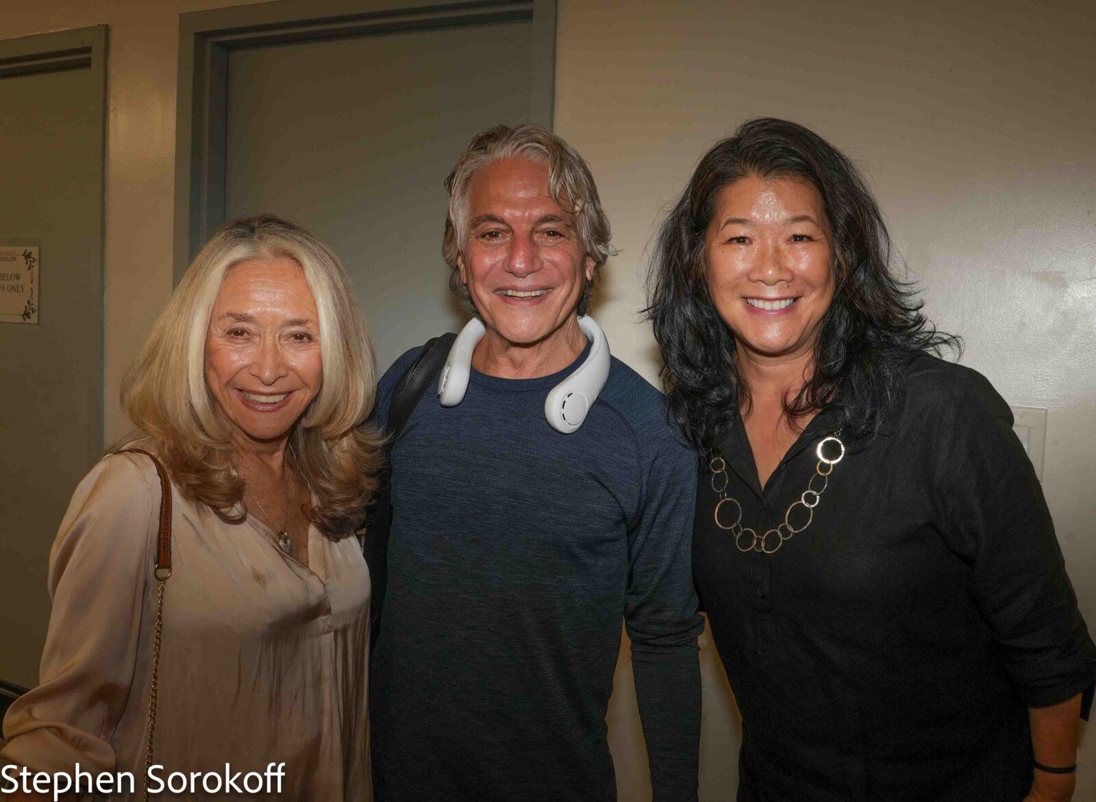 Photos: Tony Danza Brings SINATRA & STORIES to 54 Below — photo 12 of 15