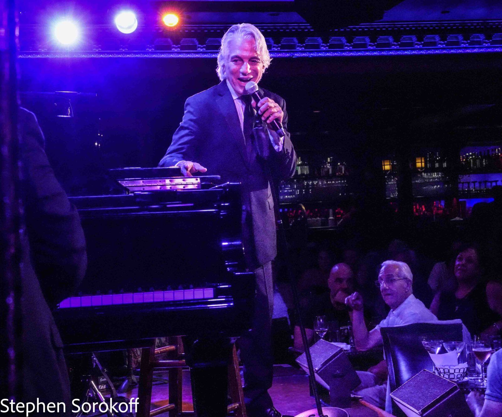Photos: Tony Danza Brings SINATRA & STORIES to 54 Below — photo 2 of 15