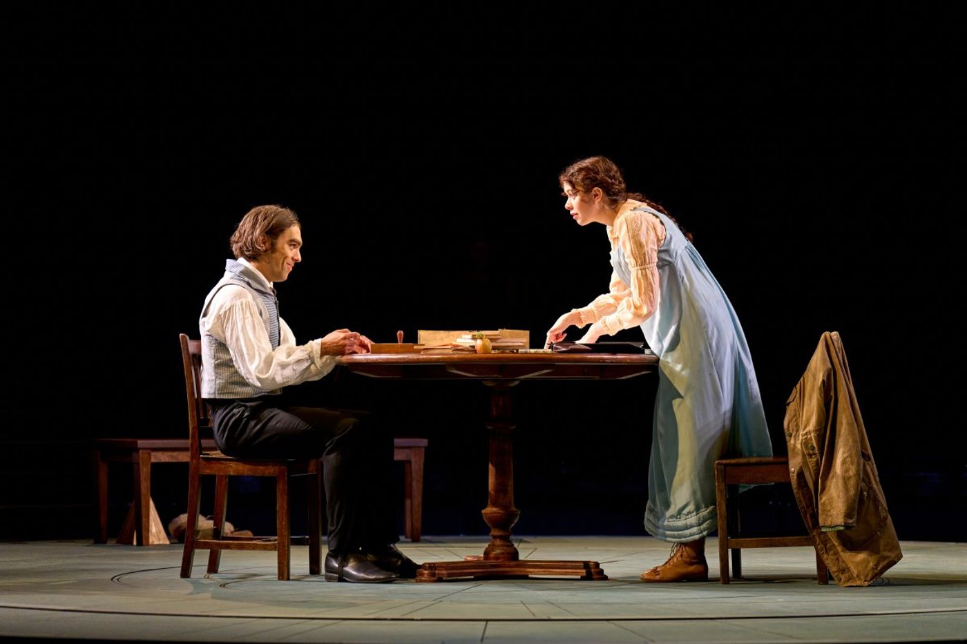 Review: ARCADIA, Duke Of York’s Theatre Image