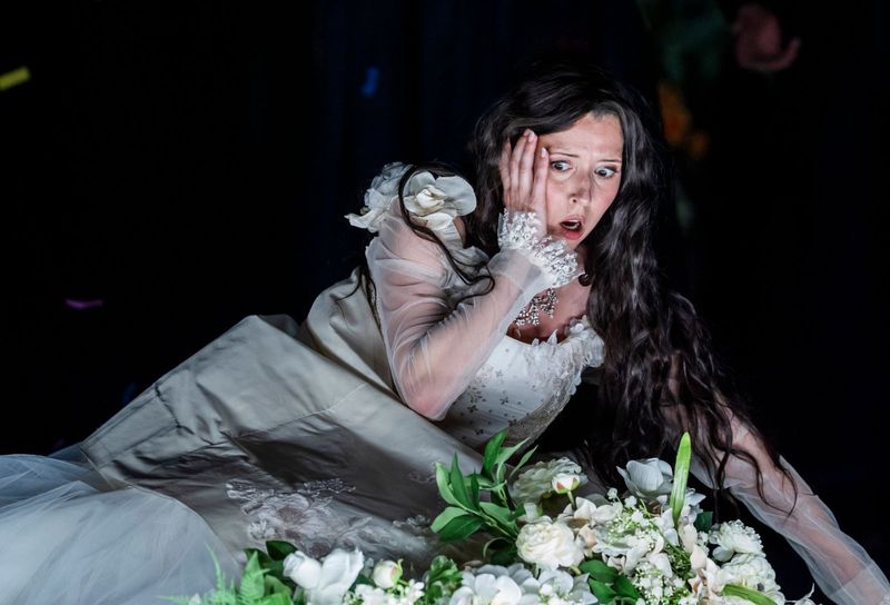 Review: I PURITANI, Royal Ballet And Opera Image