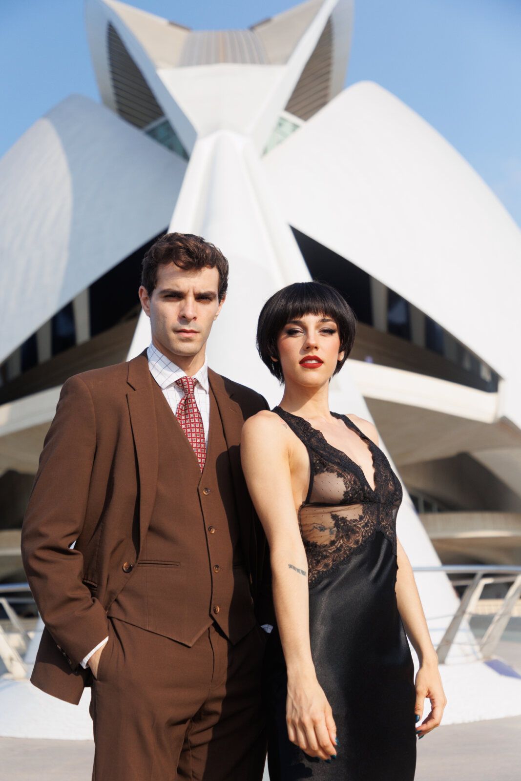 PHOTOS: Los protagonistas de CABARET llegan a Valencia — photo 1 of 10