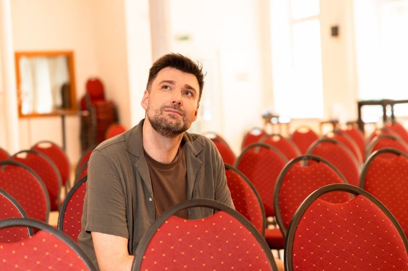 Feature: THEATERCOUCH IS BACK at Theatercouch Image