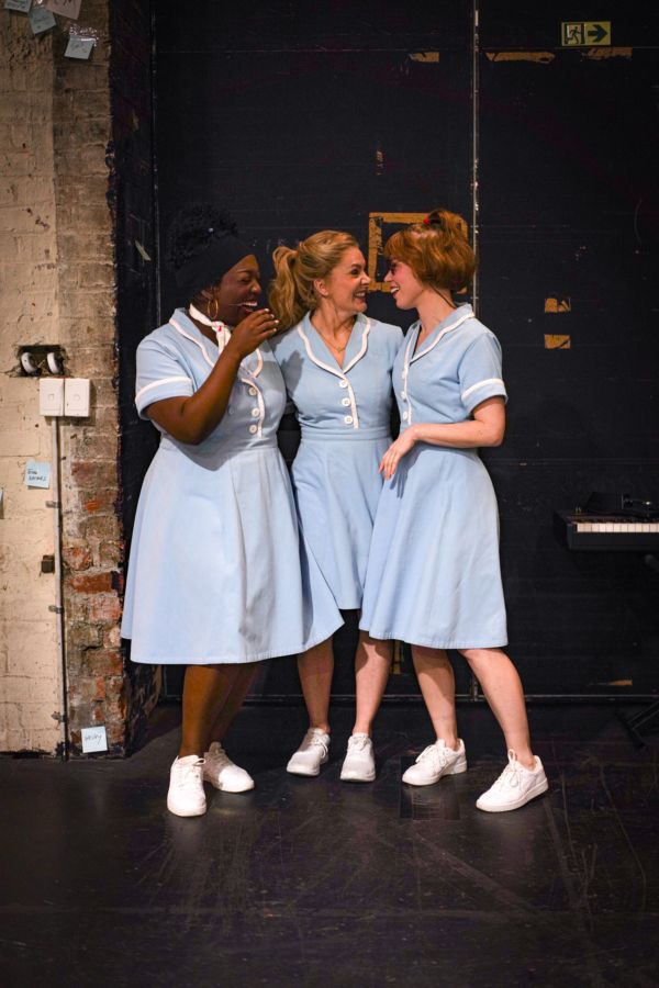 Photos: Backstage at WAITRESS THE MUSICAL With the Original Australian Cast in Melbourne — photo 7 of 26