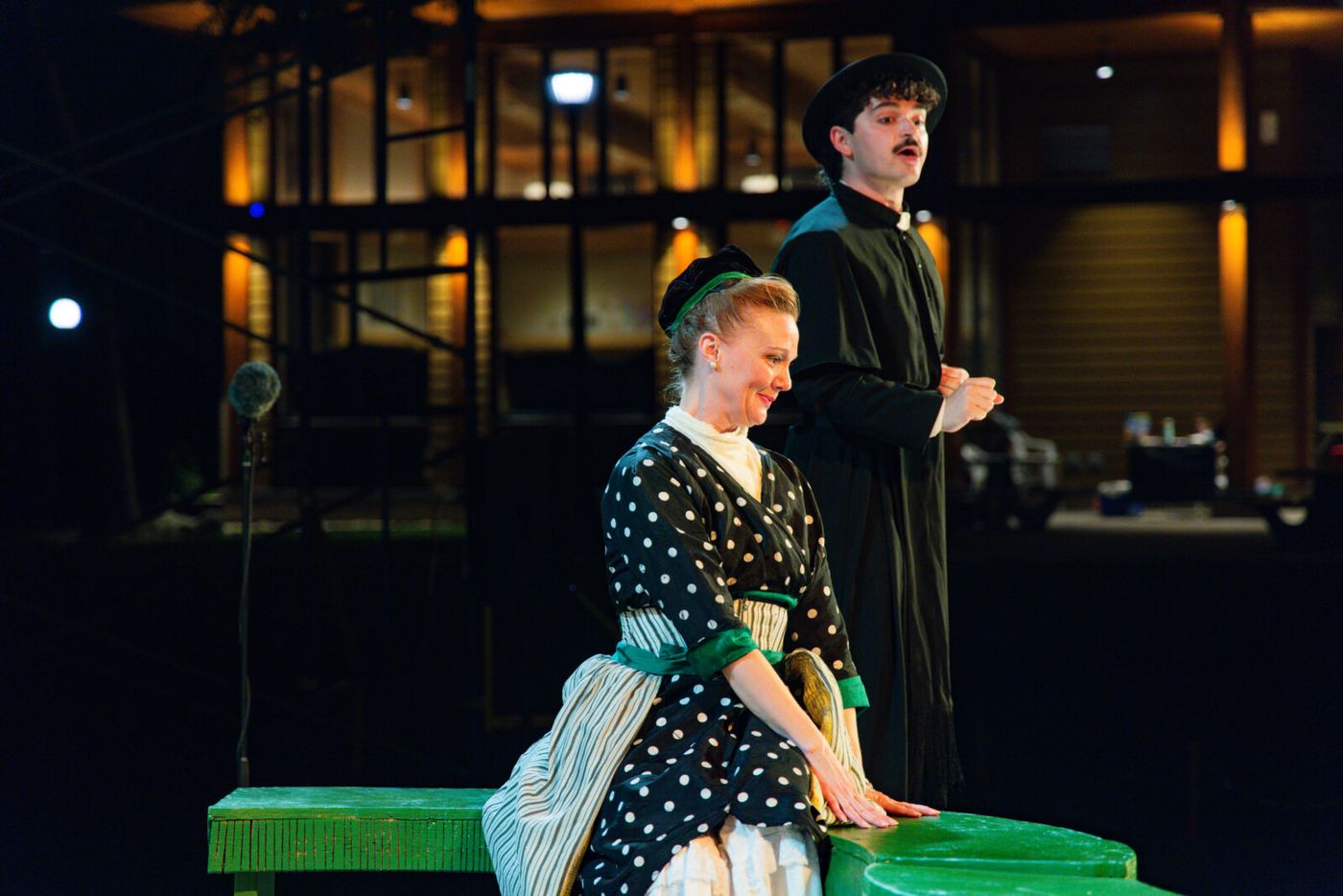 Photos: First Look at HAMLET and THE IMPORTANCE OF BEING EARNEST at Oak Park Festival Theatre Image