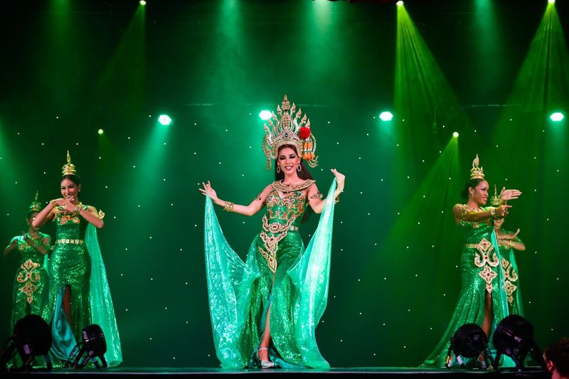 Review: THE LADYBOYS OF BANGKOK: FULL MOON, Sabai Pavilion Image