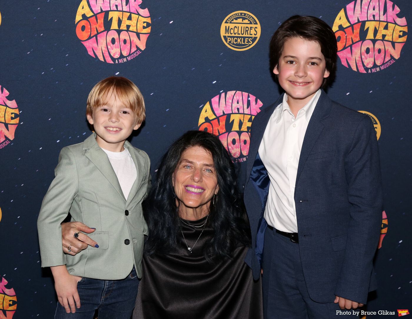 Photos: Go Inside A WALK ON THE MOON Opening Night Image