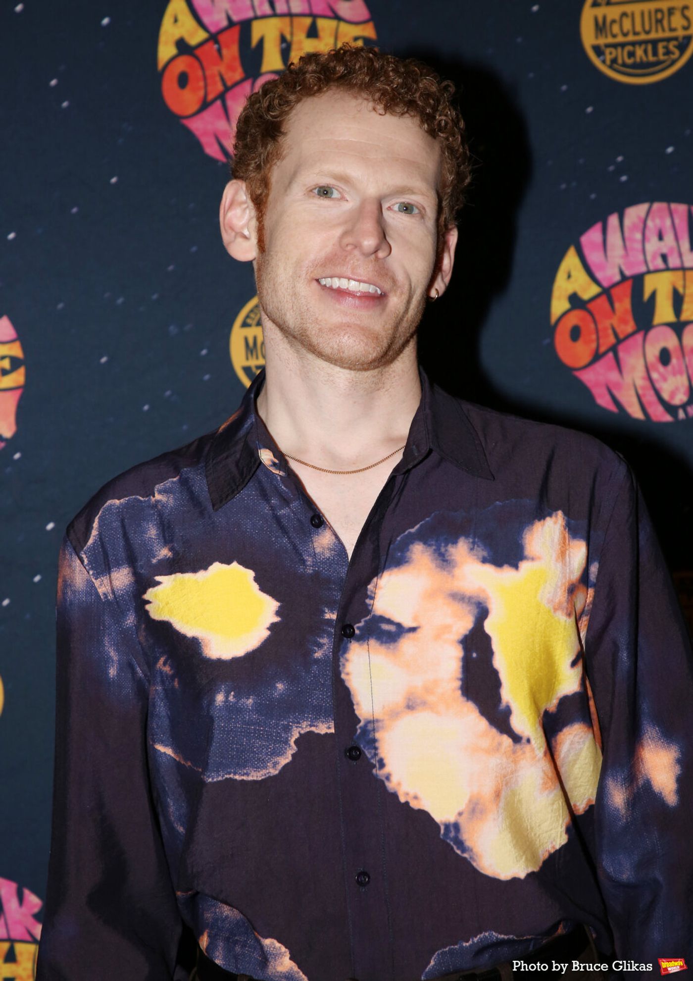 Photos: Go Inside A WALK ON THE MOON Opening Night Image