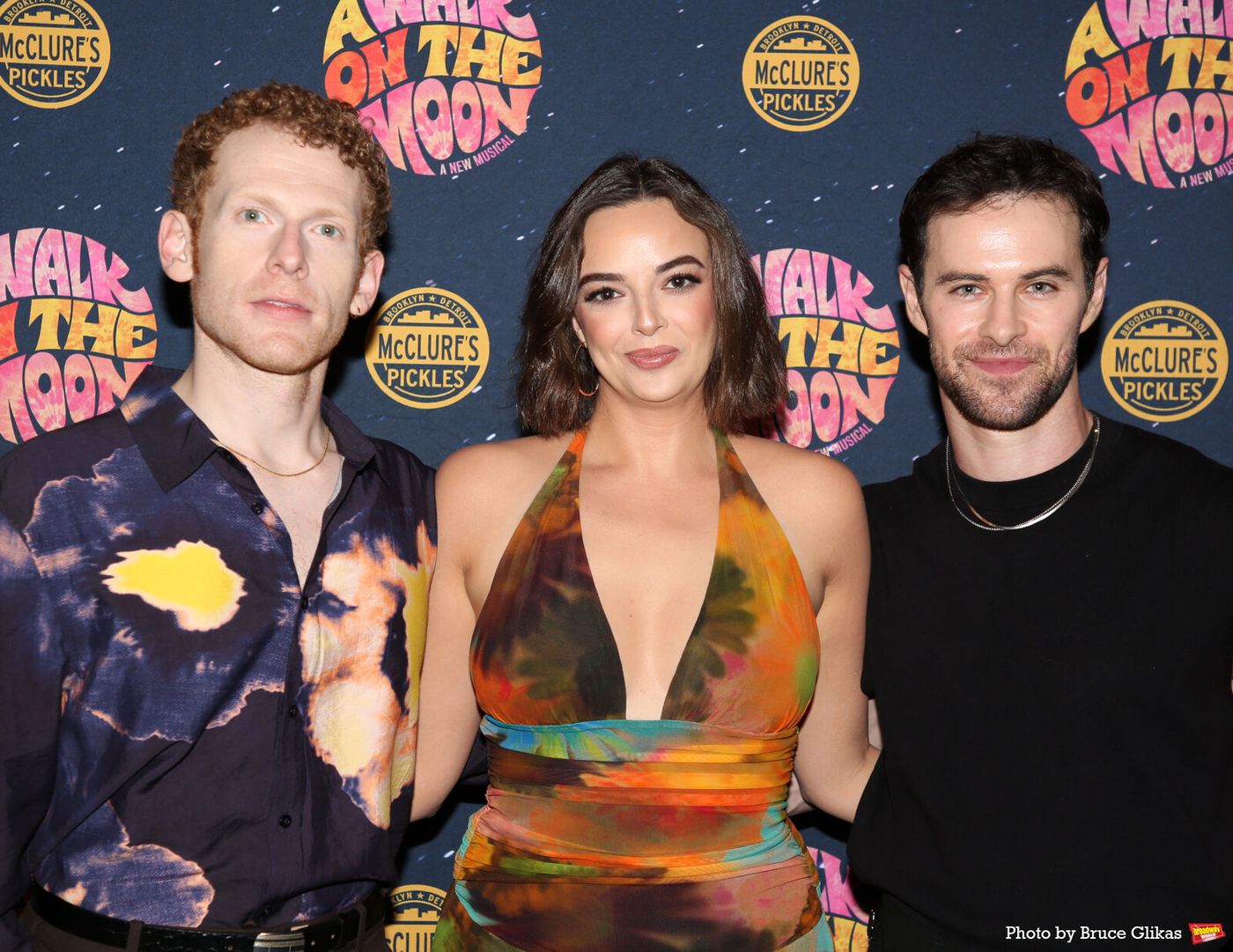 Photos: Go Inside A WALK ON THE MOON Opening Night Image