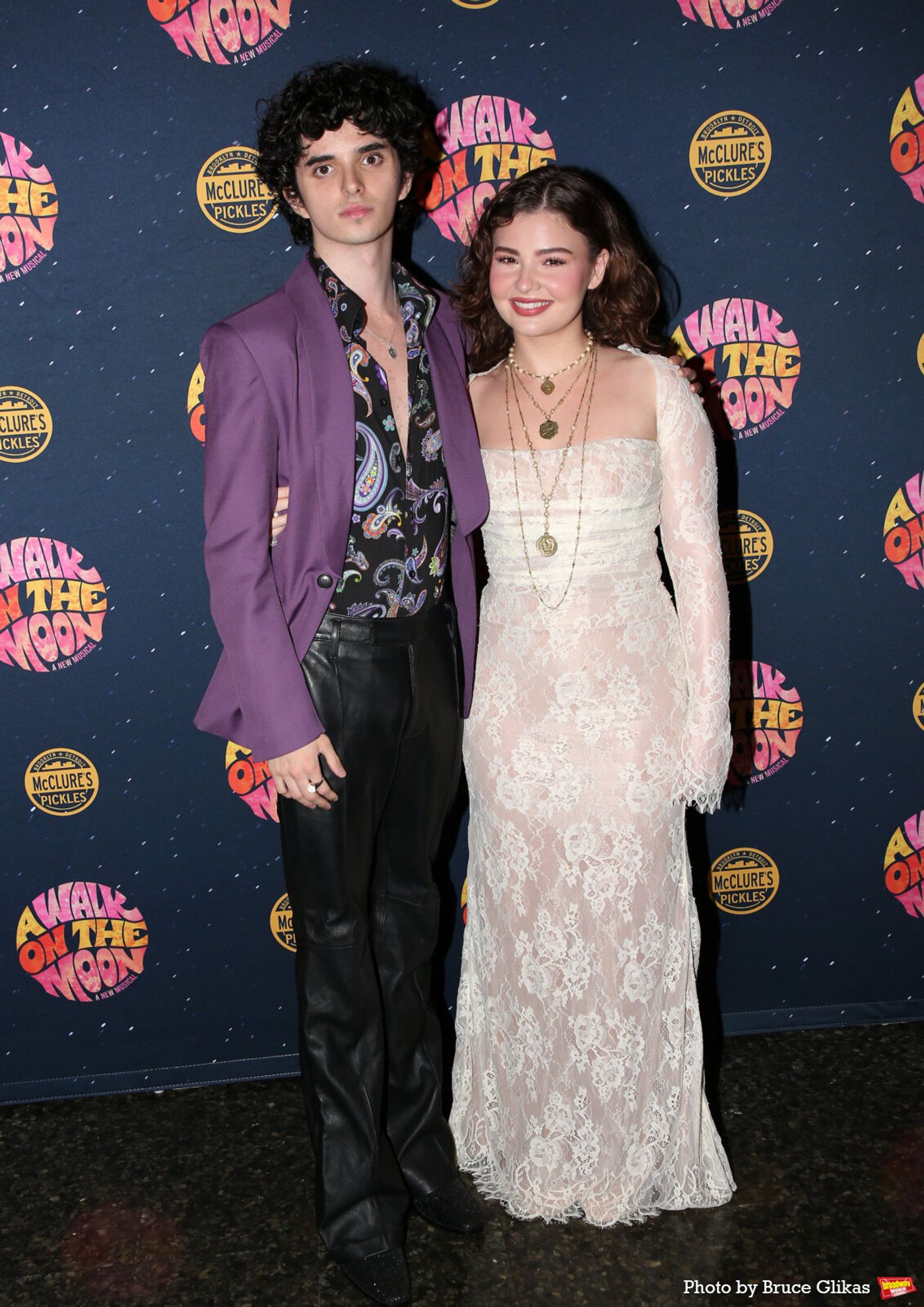 Photos: Go Inside A WALK ON THE MOON Opening Night Image