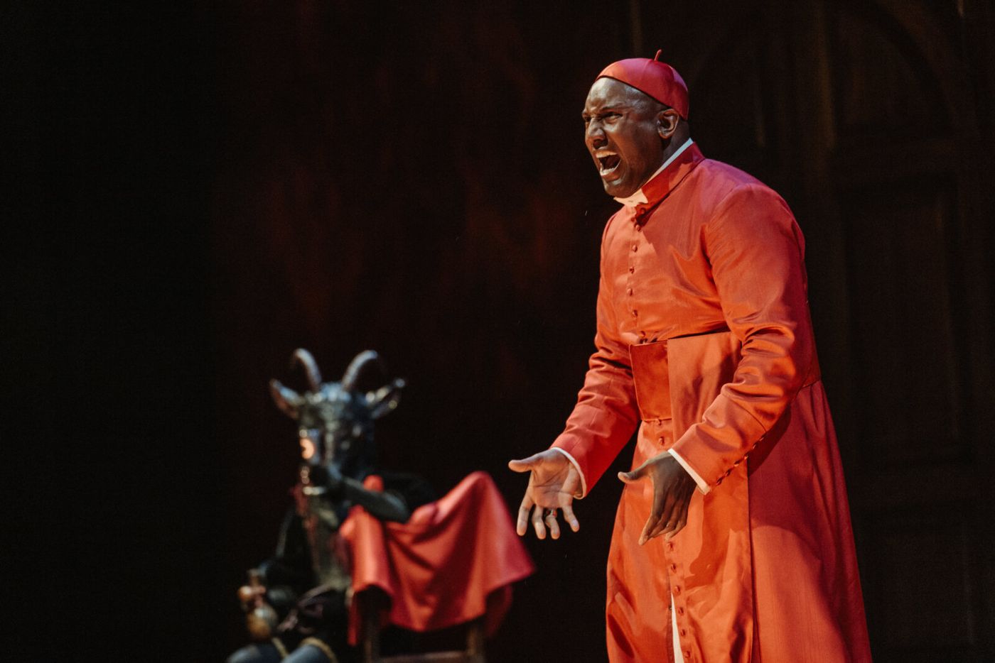 Photos: Jennifer Nettles' GIULIA: THE POISON QUEEN OF PALERMO Image