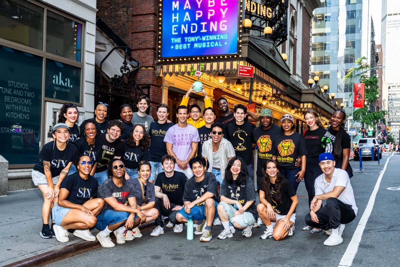 Photos: MAYBE HAPPY ENDING Celebrates Record-Breaking Run Image