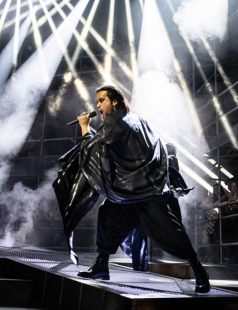 Photos: New Look At JESUS CHRIST SUPERSTAR West End Starring Sam Ryder and More — photo 5 of 16
