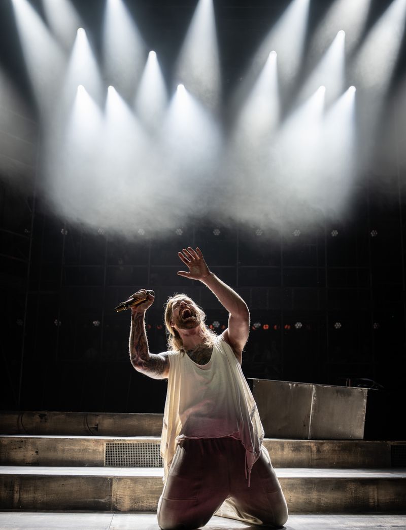 Photos: New Look At JESUS CHRIST SUPERSTAR West End Starring Sam Ryder and More — photo 3 of 16