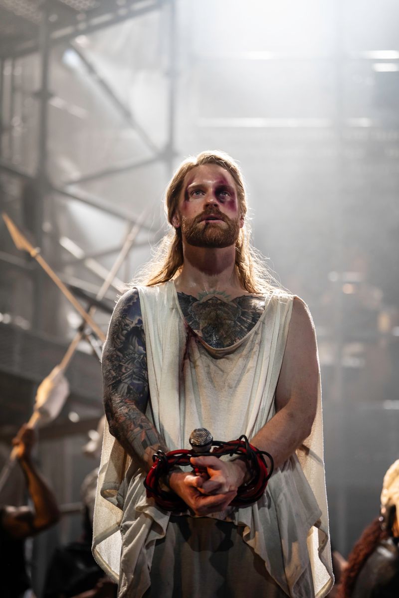 Photos: New Look At JESUS CHRIST SUPERSTAR West End Starring Sam Ryder and More — photo 2 of 16