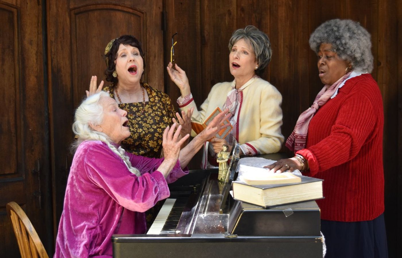 Interview: Director Willow Geer of Noël Coward’s WAITING IN THE WINGS Image