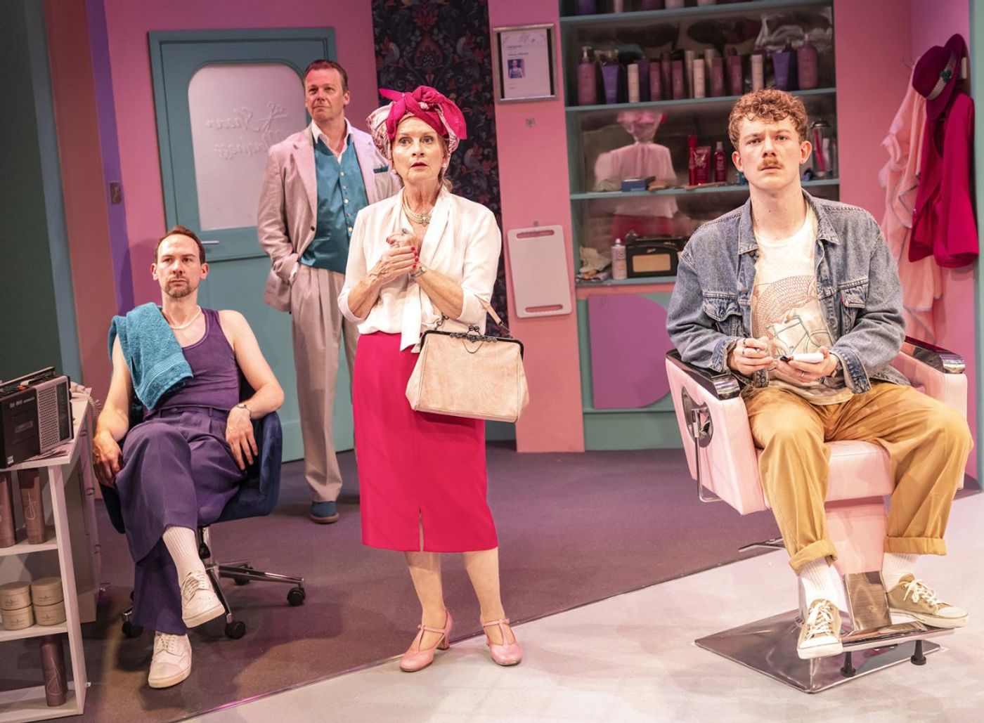 Review: SHEAR MADNESS, The Mill At Sonning Image