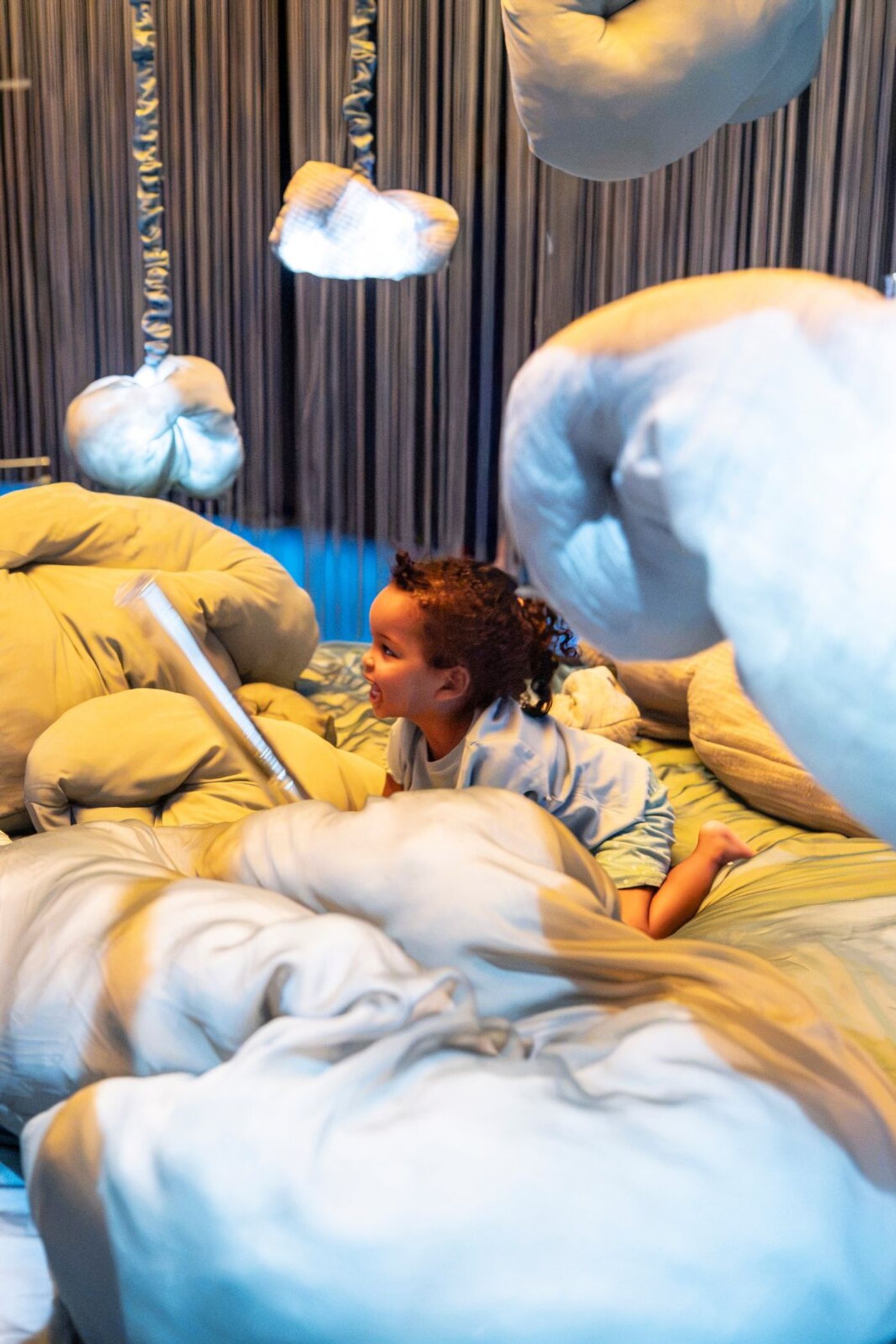 Photos: WHATEVER THE WEATHER Opens at the Unicorn Theatre Image