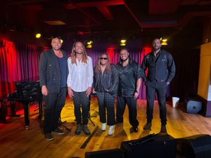 Dante Harrell, Jordan von Haslow, Destiny L Queen Diggs, Curtis McPhatter Jr. and Jeremy-Paul Chatoor @ BroadwayWorld Dante Harrell, Jordan von Haslow, Destiny L Queen Diggs, Curtis McPhatter Jr. Photo