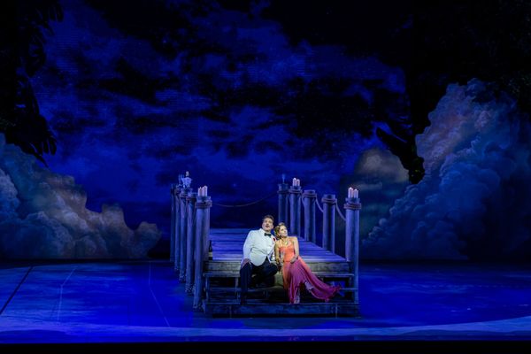 Paulo Szot and Taylor Louderman Photo