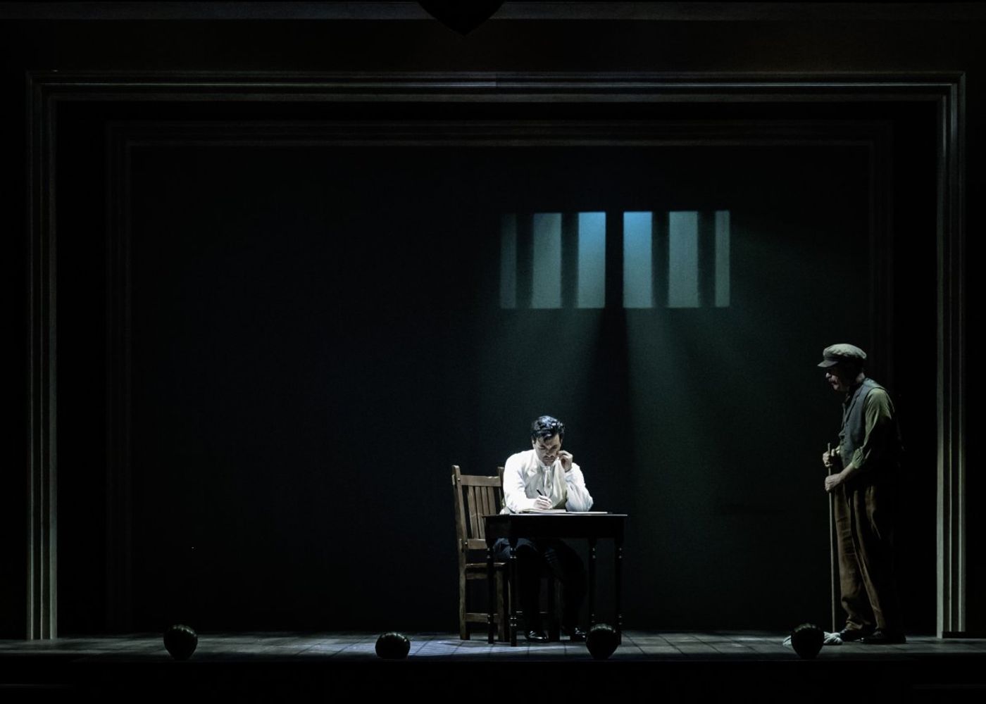 Review: A GENTLEMAN'S GUIDE at Olney Theatre Center Image