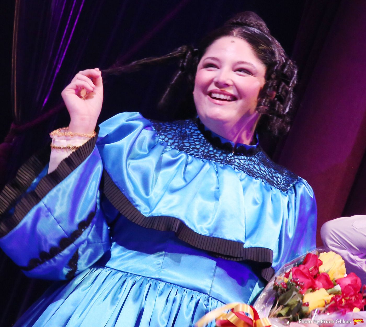 Photos: Meg Stalter, Barrett Foa, and Ryo Kamibayashi Take First Bows in OH, MARY! Image