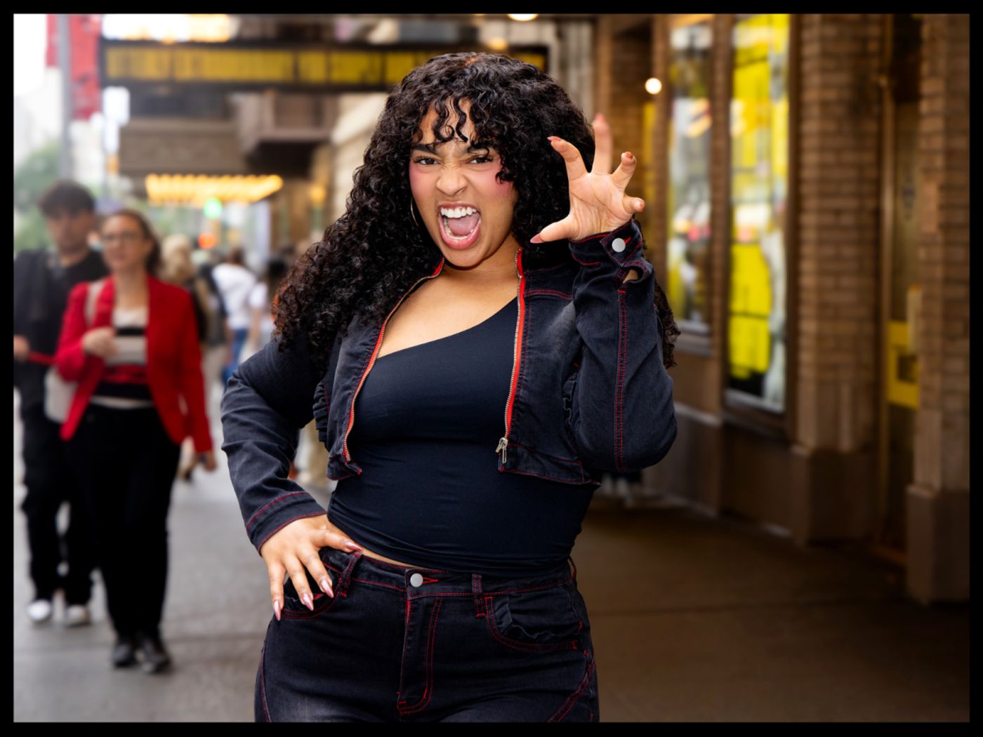 Tara Lashan Clinkscales Spills All the Backstage Tea From CATS: THE JELLICLE BALL Image