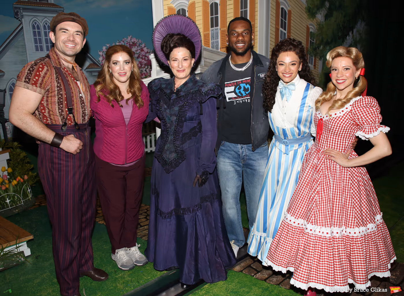 Photos: Donna McKechnie and Malik Nabers Visit SCHMIGADOON! on Broadway Image