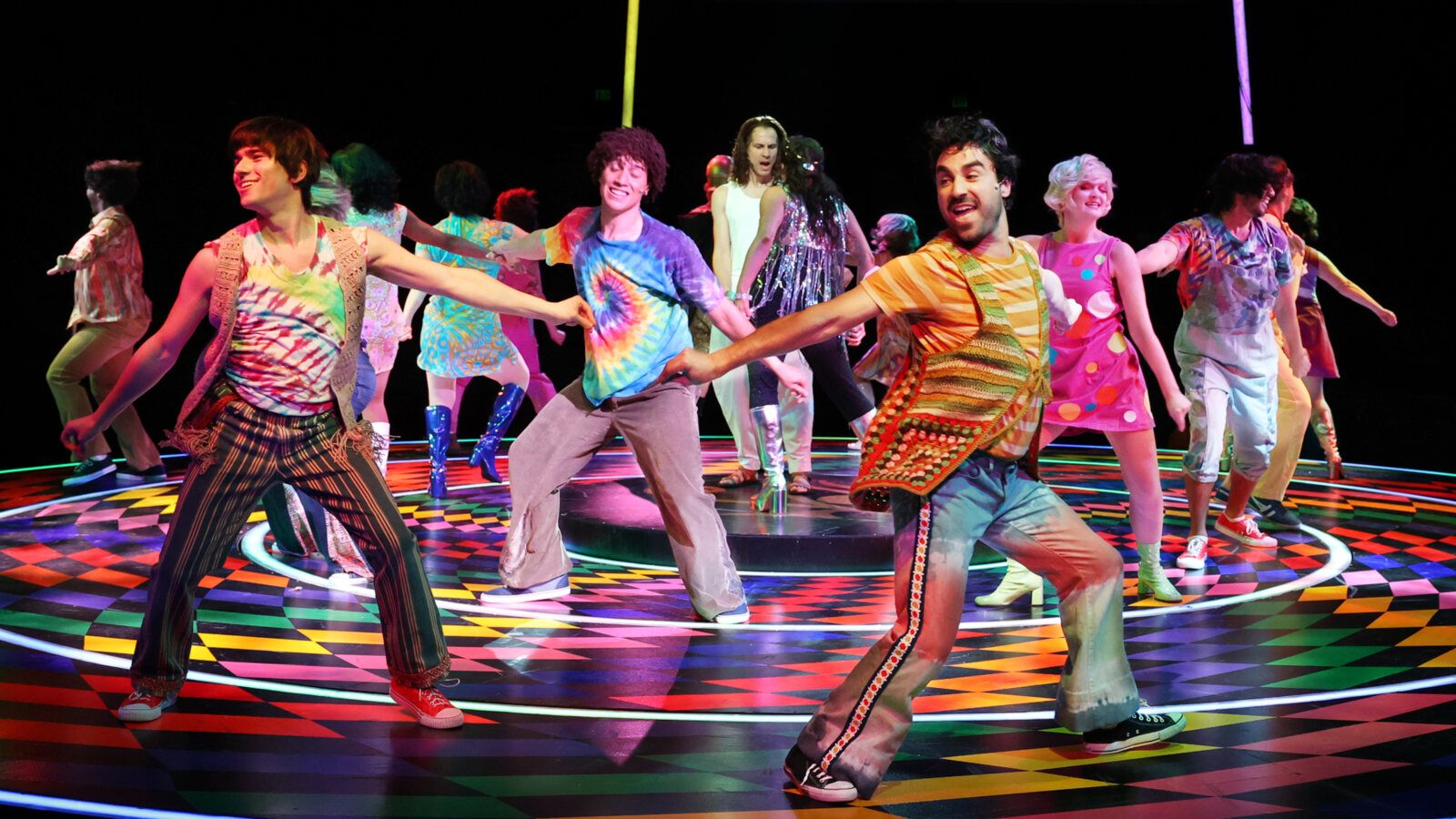 Photos: JOSEPH AND THE AMAZING TECHNICOLOR DREAMCOAT at North Shore Music Theatre — photo 6 of 12