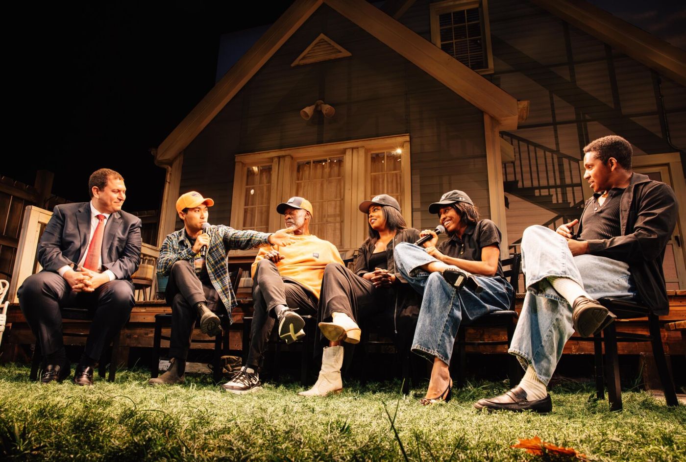 Photos: PROOF Welcomes Project Healthy Minds for Discussion on Mental Health in the Arts Image