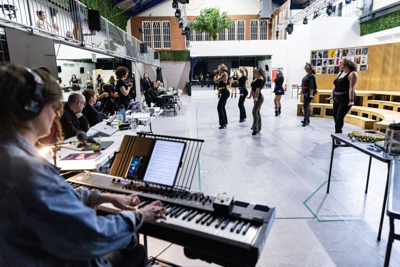 Photos: SIX THE MUSICAL in Rehearsal Ahead of Melbourne Run Image