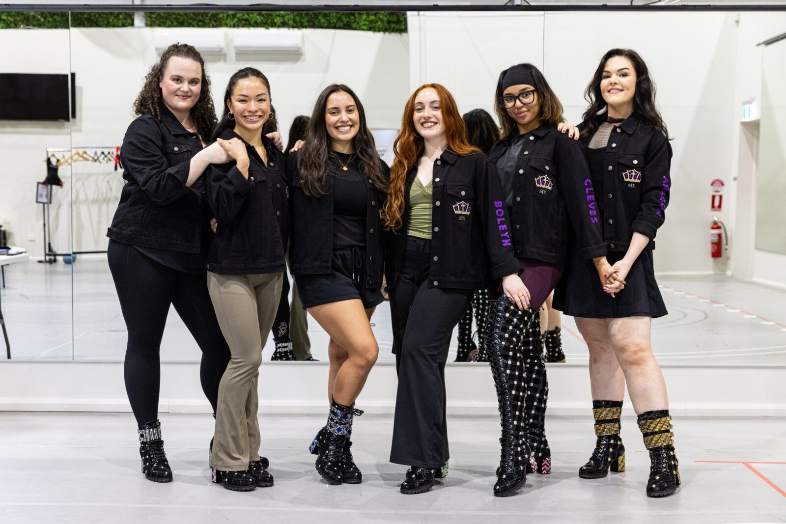 Photos: SIX THE MUSICAL in Rehearsal Ahead of Melbourne Run — photo 10 of 13
