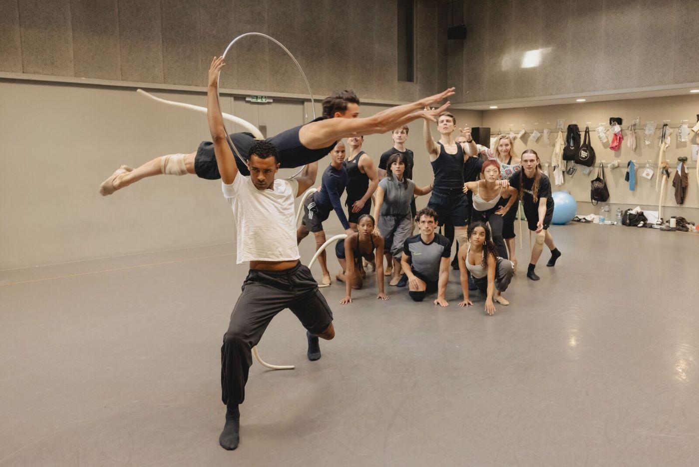 Photos: CATS in Rehearsal at Regent's Park Open Air Theatre Image