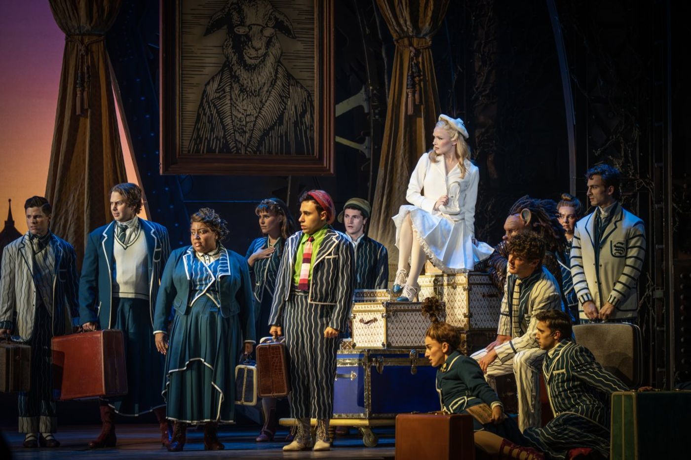 Review: WICKED at Orpheum Theatre Minneapolis Image