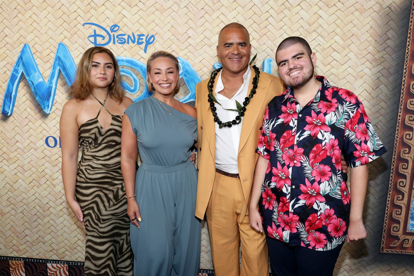 Photos: Inside the New York Screening of Disney's MOANA with Lin-Manuel Miranda, Auliʻi Cravalho & More Image