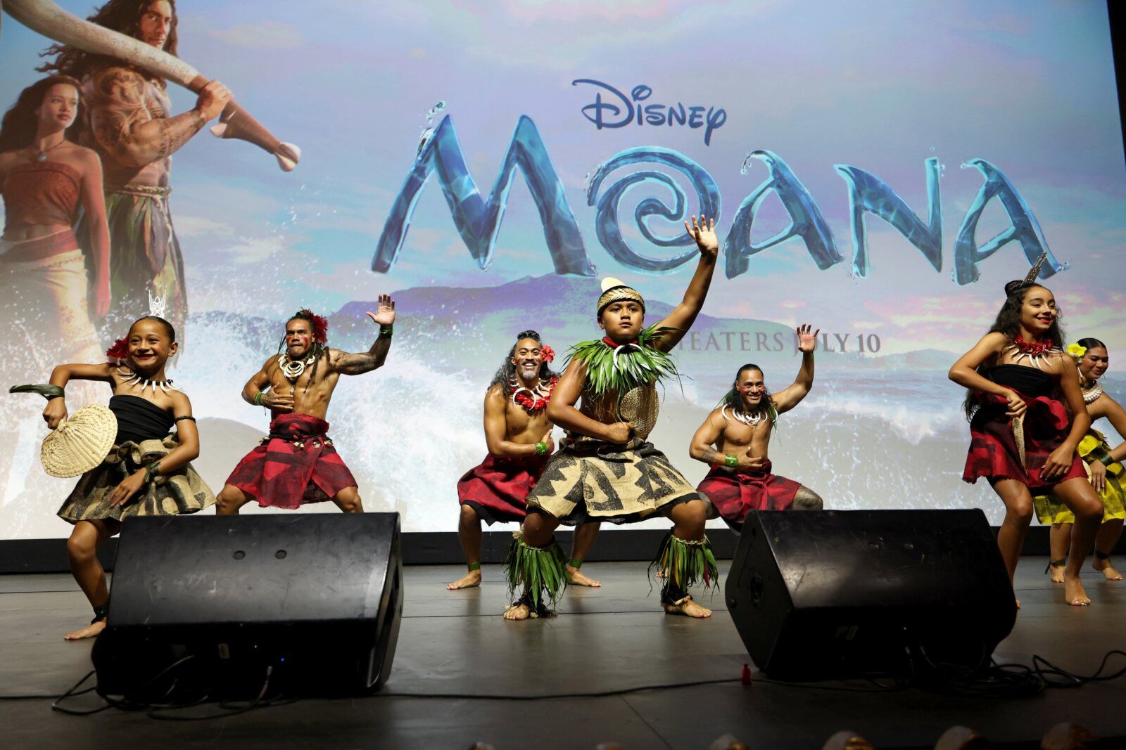 Photos: Inside the New York Screening of Disney's MOANA with Lin-Manuel Miranda, Auliʻi Cravalho & More Image