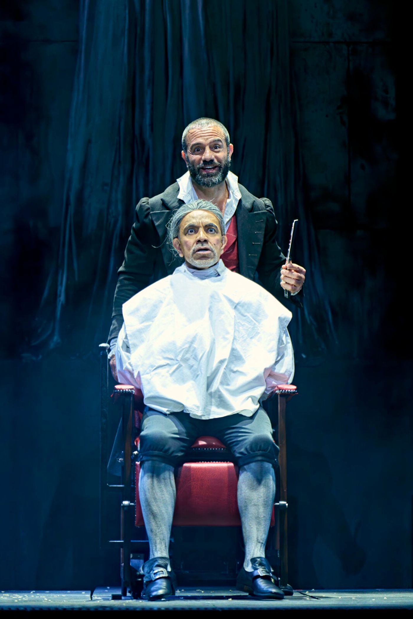 Photos: Ramin Karimloo and More in SWEENEY TODD at Birmingham Rep Image