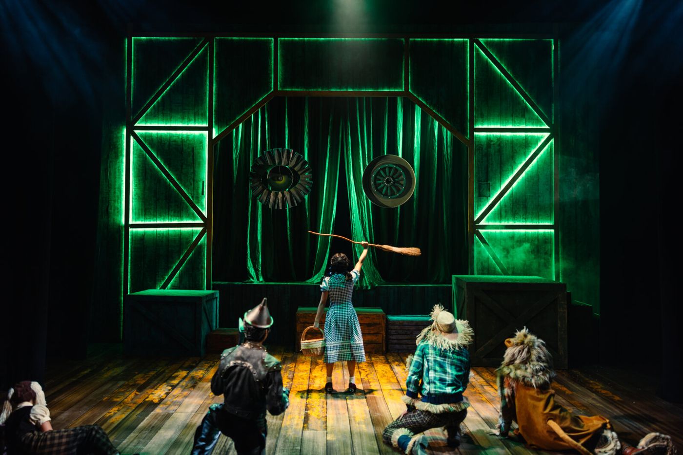 Photos: THE WIZARD OF OZ: YOUTH EDITION At Asolo Rep Image