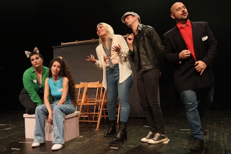 Review: TUTTO FA BROD-WAY al PICCOLO TEATRO GARBATELLA Image