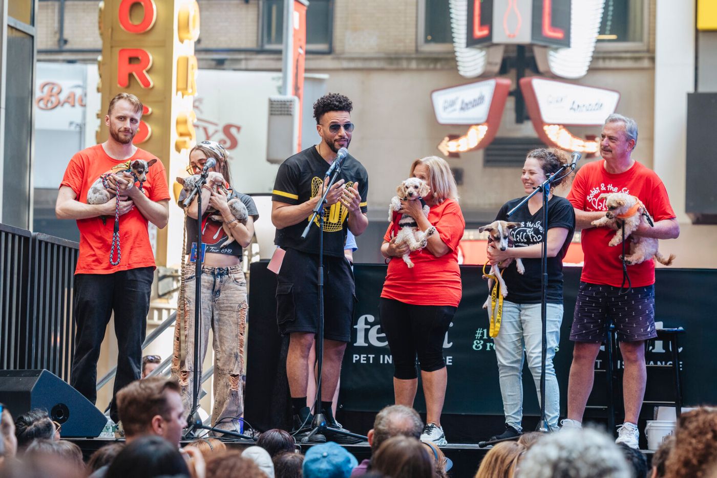 Photos: Go Inside Broadway Barks 2026 Image