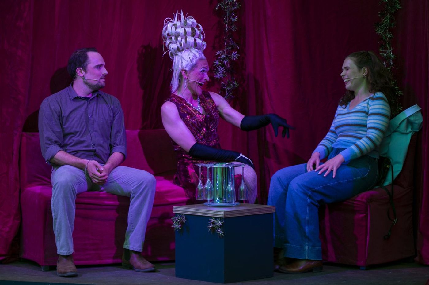Review: KINKY BOOTS at CHATEAU DE KARREVELD Image