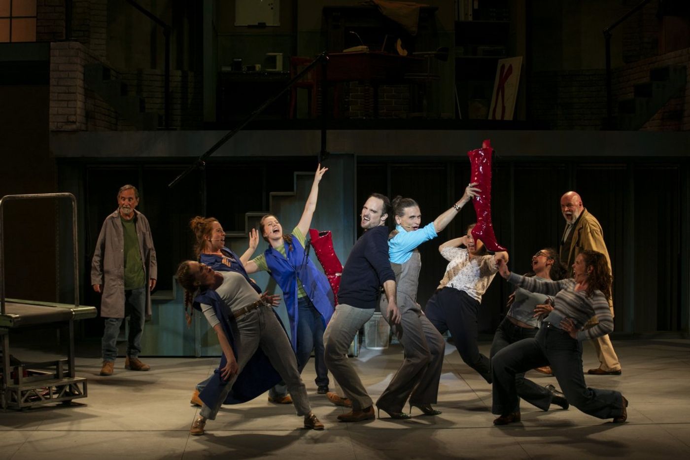 Review: KINKY BOOTS at CHATEAU DE KARREVELD Image